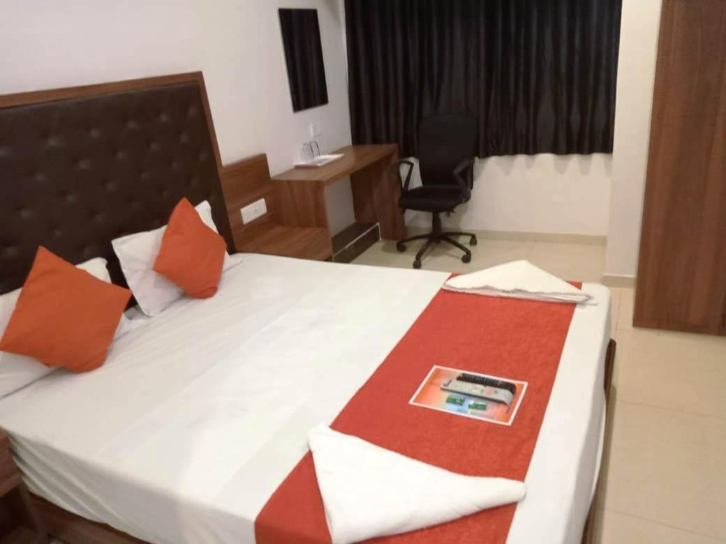 Sai Deep Lodging Navi Mumbai Exterior photo
