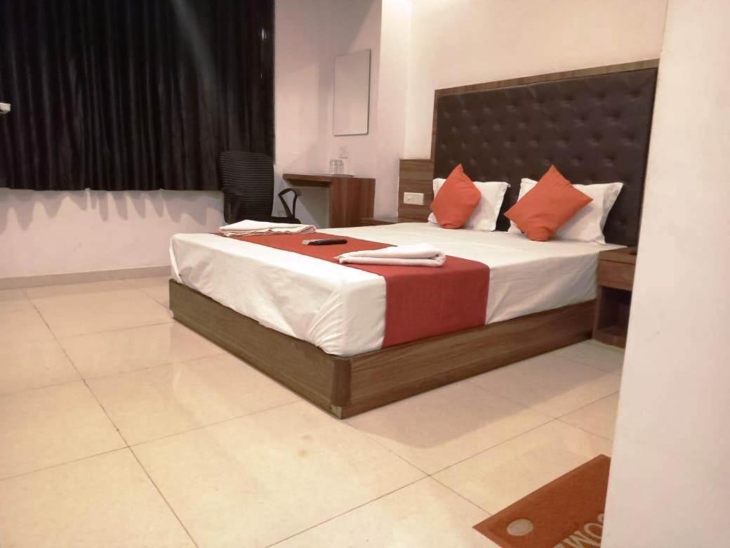 Sai Deep Lodging Navi Mumbai Exterior photo