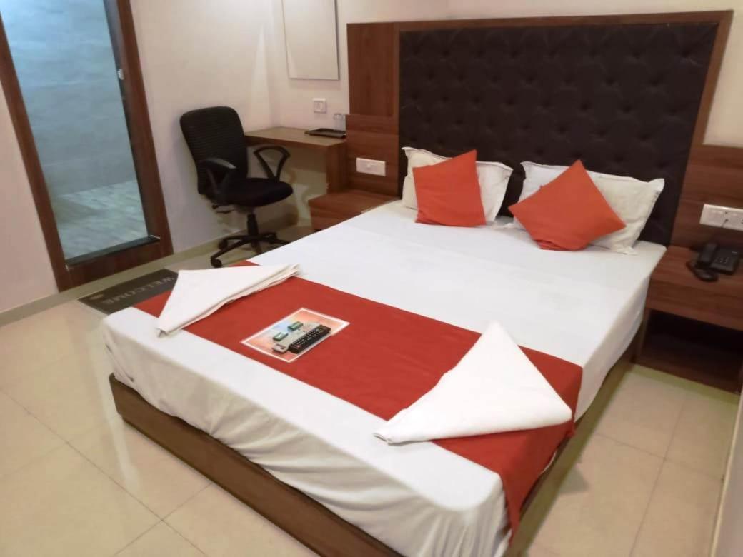 Sai Deep Lodging Navi Mumbai Exterior photo