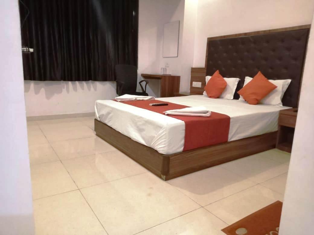 Sai Deep Lodging Navi Mumbai Exterior photo